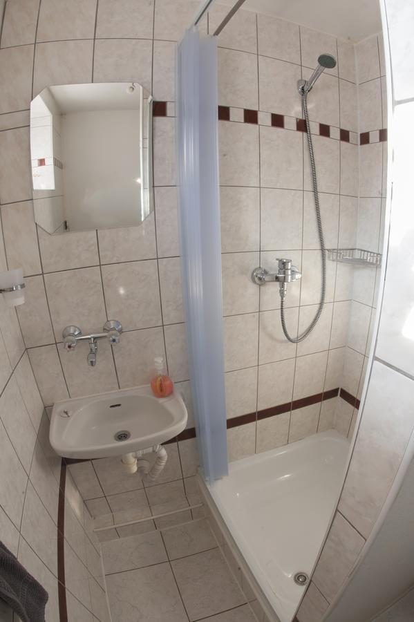Penzion "U Nadrazi" Horšovský Týn Bagian luar foto